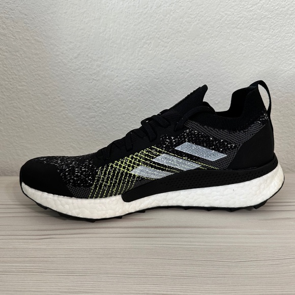$180 Adidas Terrex Two Ultra Primeblue Trail Running Shoes Men size 10 H69066 - Picture 4 of 13